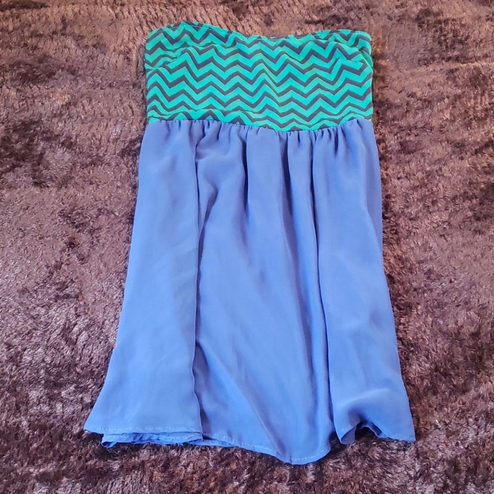 Strapless dress